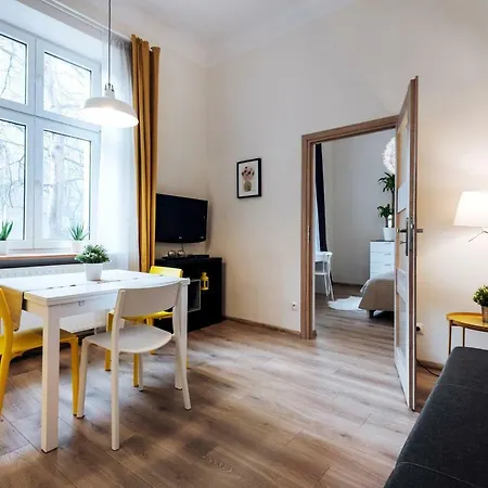 Apartment Super Lovely And Quiet In The Heart Of Old Town